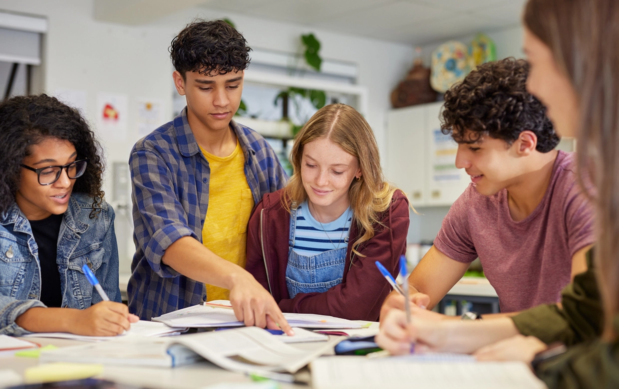 16-18 ans – Groupe TEENS+ lycéens / Chicos del bachillerato